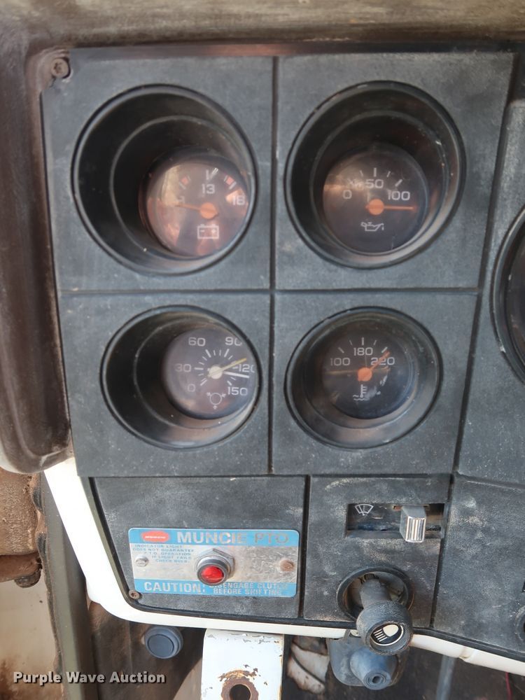 image for item GD9752 1987 Chevrolet Kodiak 70 digger derrick truck