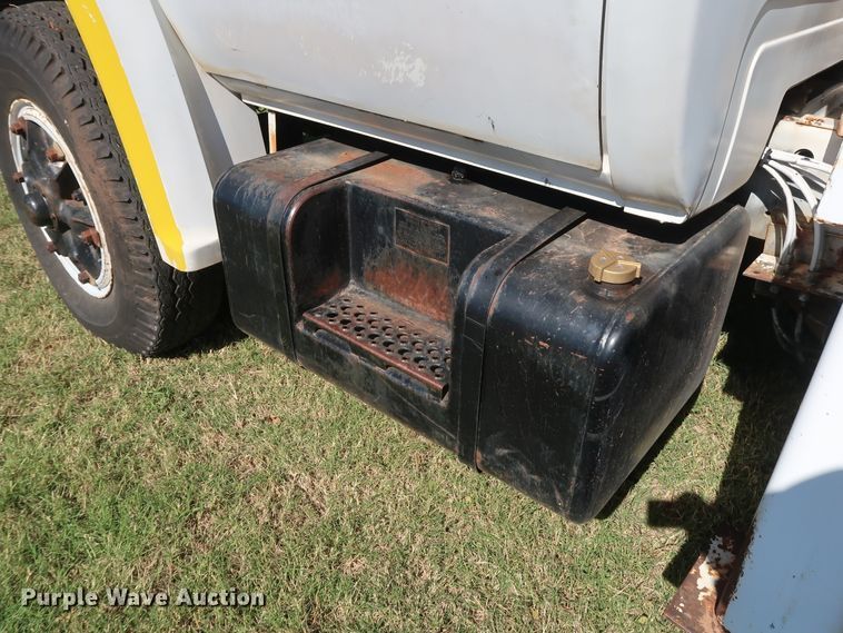 image for item GD9752 1987 Chevrolet Kodiak 70 digger derrick truck