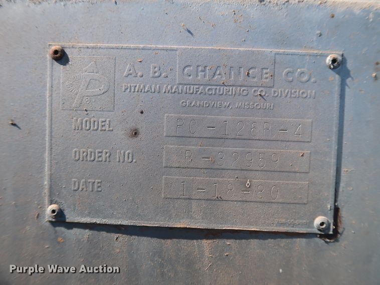 image for item GD9752 1987 Chevrolet Kodiak 70 digger derrick truck