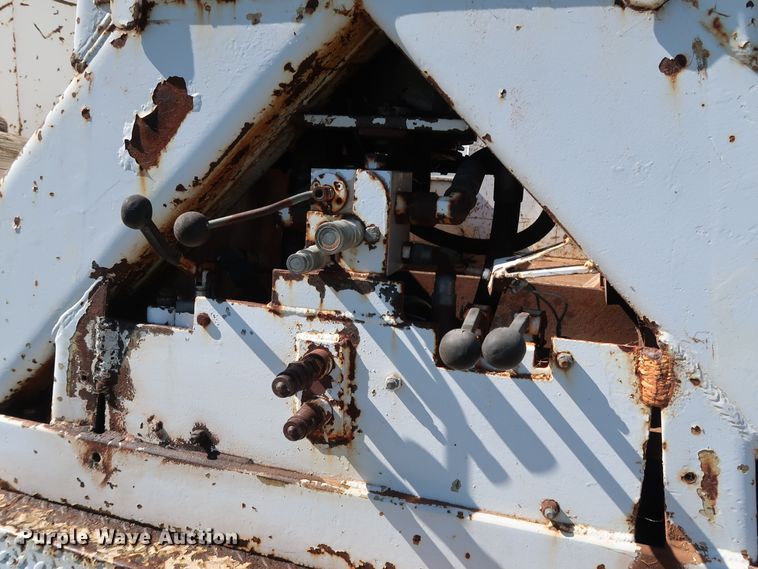 image for item GD9752 1987 Chevrolet Kodiak 70 digger derrick truck