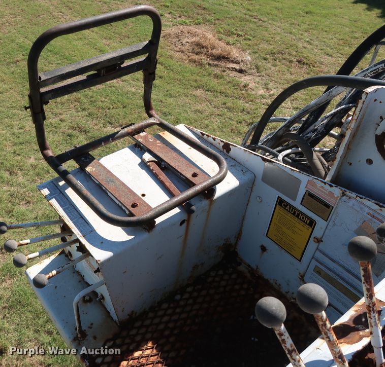 image for item GD9752 1987 Chevrolet Kodiak 70 digger derrick truck