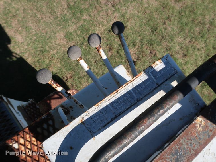 image for item GD9752 1987 Chevrolet Kodiak 70 digger derrick truck