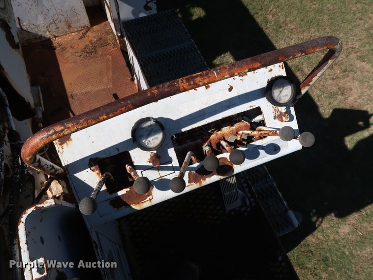 image for item GD9752 1987 Chevrolet Kodiak 70 digger derrick truck