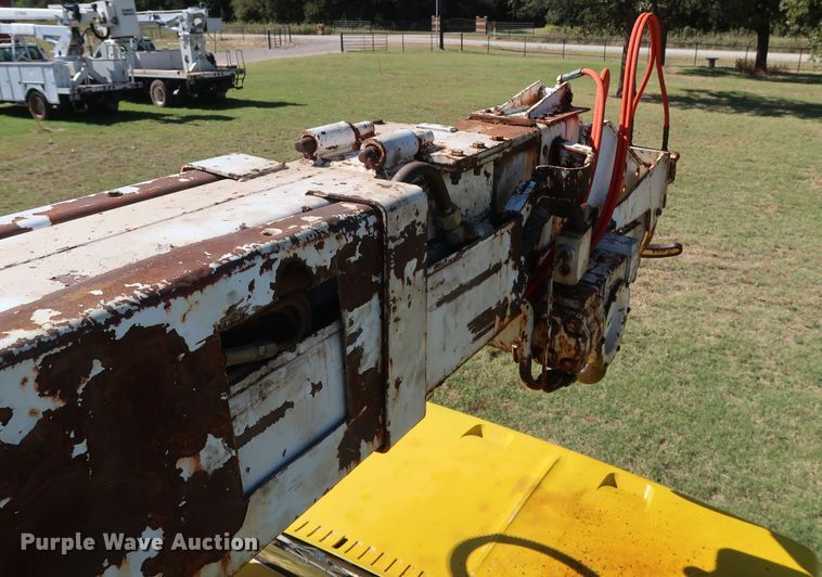 image for item GD9752 1987 Chevrolet Kodiak 70 digger derrick truck