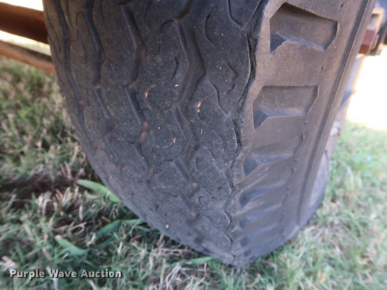 image for item GD9752 1987 Chevrolet Kodiak 70 digger derrick truck