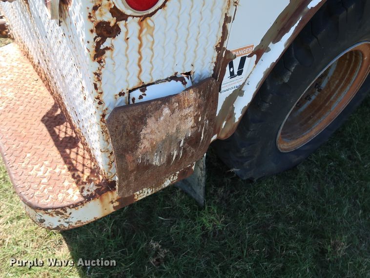 image for item GD9752 1987 Chevrolet Kodiak 70 digger derrick truck