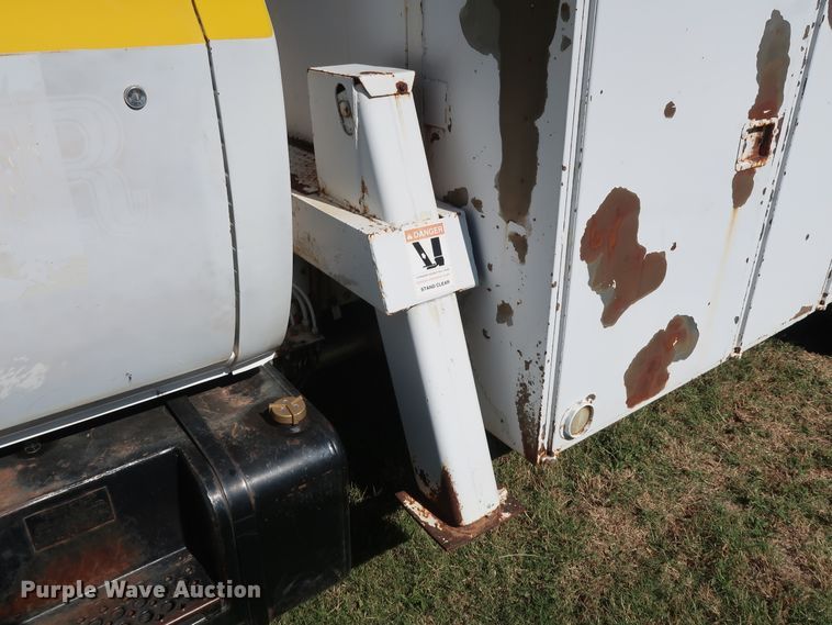 image for item GD9752 1987 Chevrolet Kodiak 70 digger derrick truck