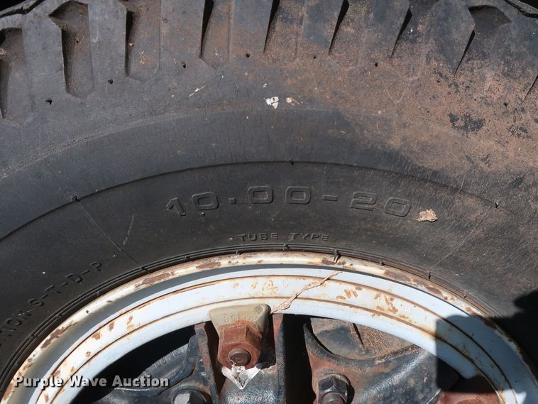 image for item GD9752 1987 Chevrolet Kodiak 70 digger derrick truck