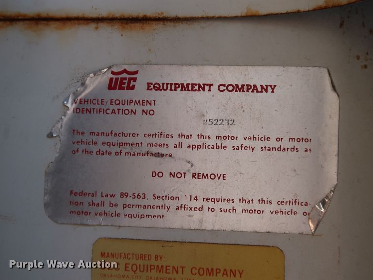 image for item GD9752 1987 Chevrolet Kodiak 70 digger derrick truck