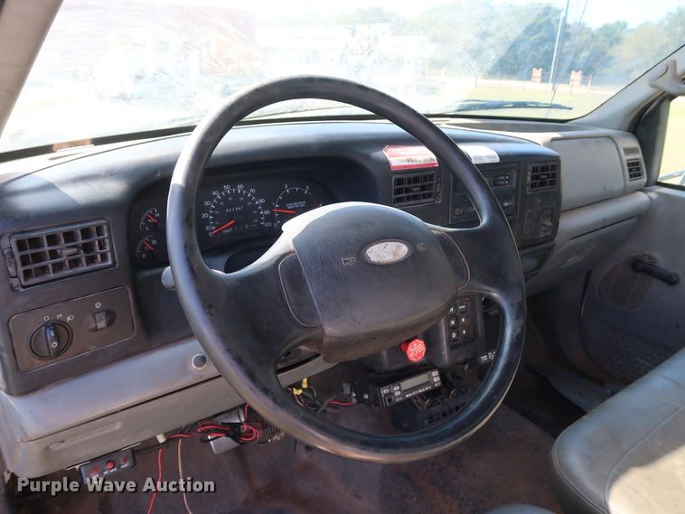 image for item GD9753 2009 Ford F750 Super Duty XL bucket truck