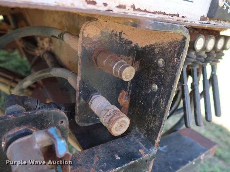 image for item GD9753 2009 Ford F750 Super Duty XL bucket truck