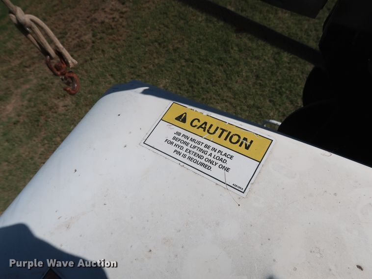 image for item GD9753 2009 Ford F750 Super Duty XL bucket truck