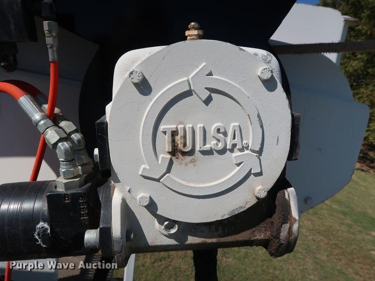 image for item GD9753 2009 Ford F750 Super Duty XL bucket truck