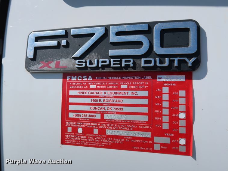 image for item GD9753 2009 Ford F750 Super Duty XL bucket truck