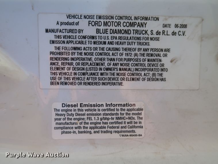 image for item GD9753 2009 Ford F750 Super Duty XL bucket truck