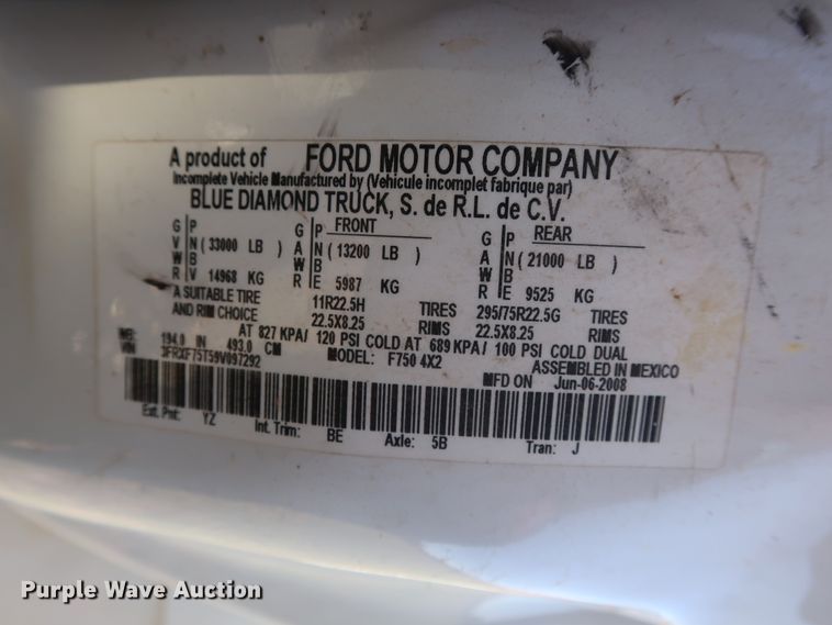 image for item GD9753 2009 Ford F750 Super Duty XL bucket truck