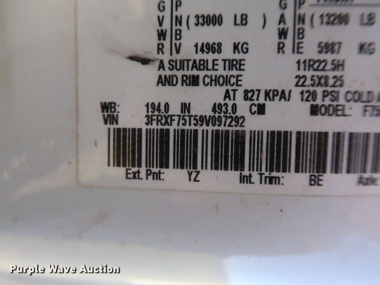 image for item GD9753 2009 Ford F750 Super Duty XL bucket truck