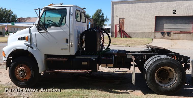 image for item GD9792 2003 Sterling Acterra semi truck