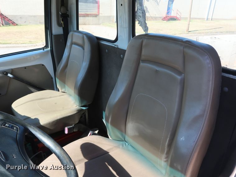 image for item GD9792 2003 Sterling Acterra semi truck