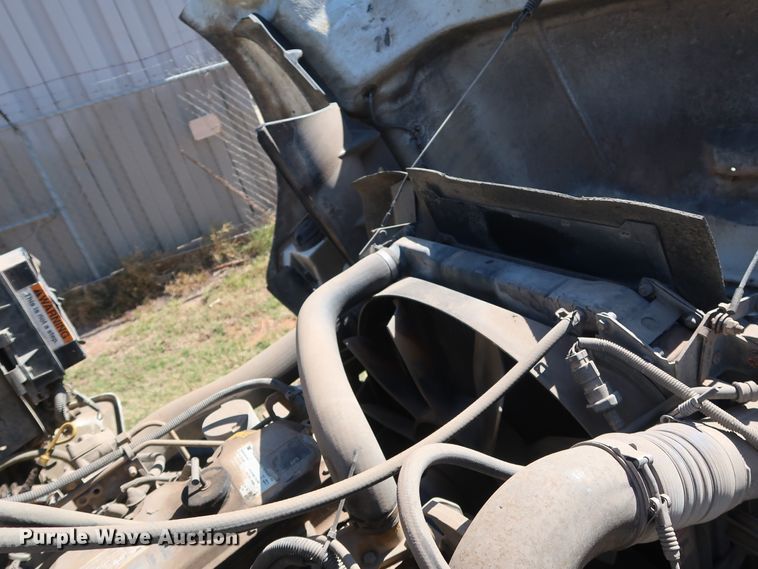 image for item GD9792 2003 Sterling Acterra semi truck