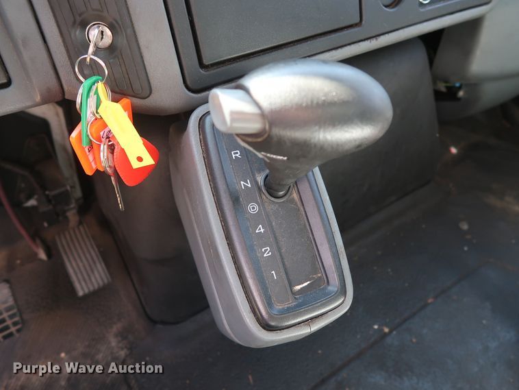 image for item GD9796 2007 International 4300 box truck