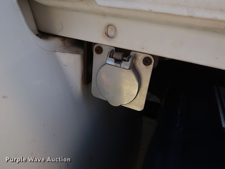 image for item GD9796 2007 International 4300 box truck