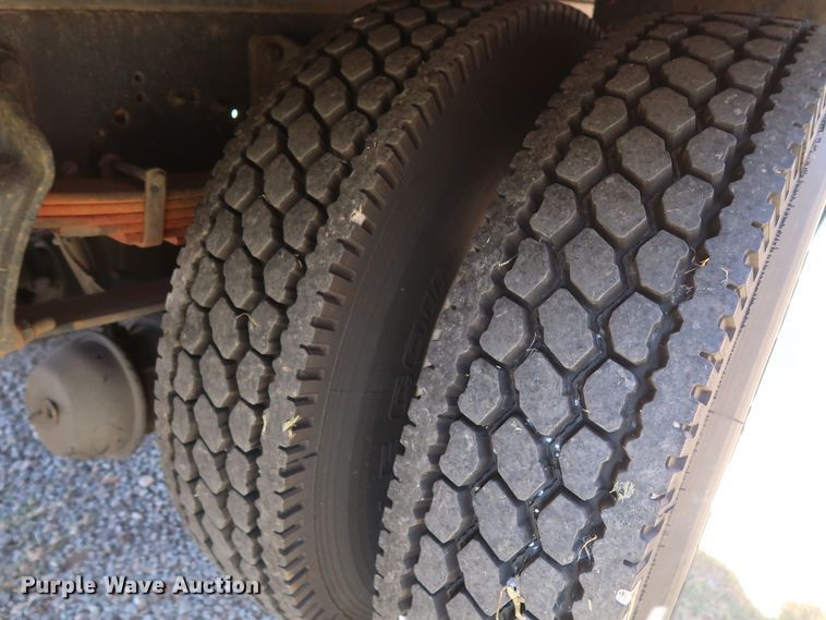 image for item GD9796 2007 International 4300 box truck