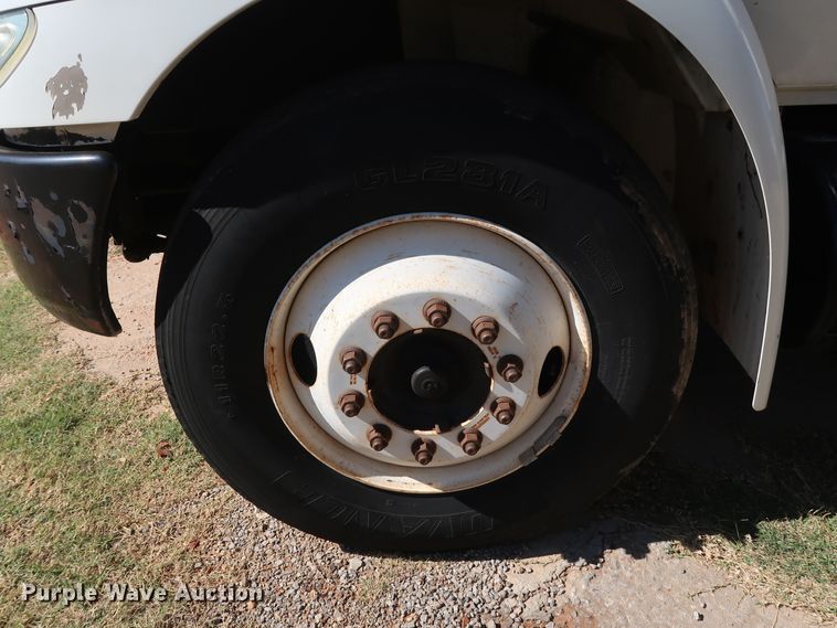 image for item GD9796 2007 International 4300 box truck