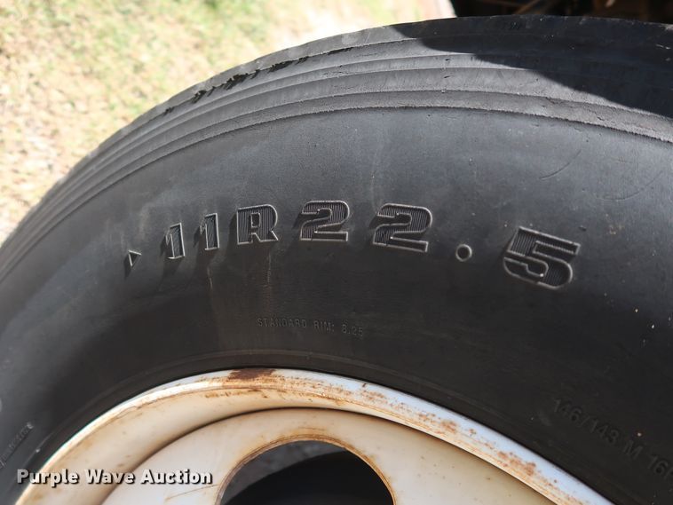 image for item GD9796 2007 International 4300 box truck