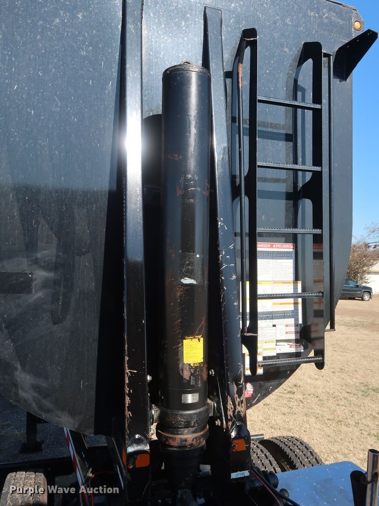 image for item GD9868 2018 Clement Monstar 4089 end dump trailer