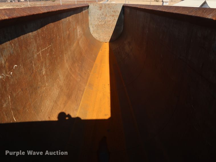 image for item GD9868 2018 Clement Monstar 4089 end dump trailer