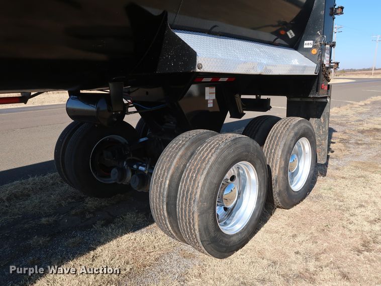 image for item GD9868 2018 Clement Monstar 4089 end dump trailer