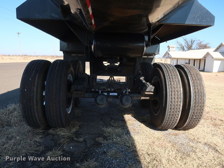 image for item GD9868 2018 Clement Monstar 4089 end dump trailer