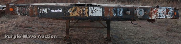 image for item GD9884 1995 Wabash flatbed trailer