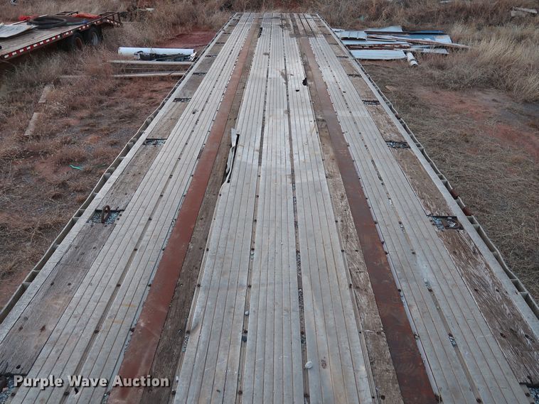 image for item GD9884 1995 Wabash flatbed trailer