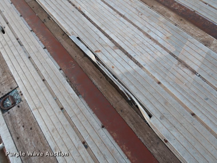 image for item GD9884 1995 Wabash flatbed trailer