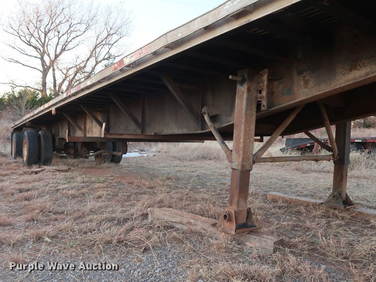 image for item GD9884 1995 Wabash flatbed trailer