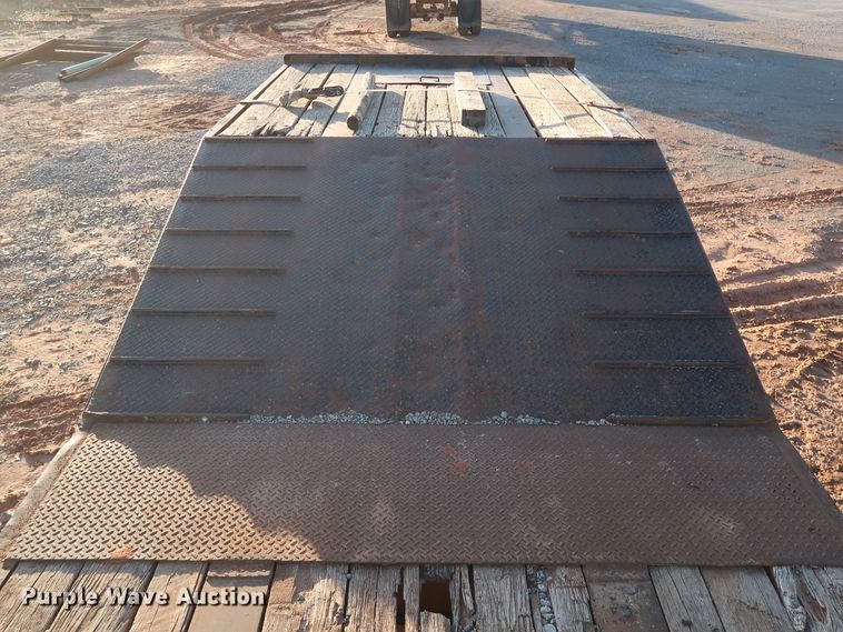 image for item GD9885 2007 Pitts LB52-38CS drop deck equipment trailer