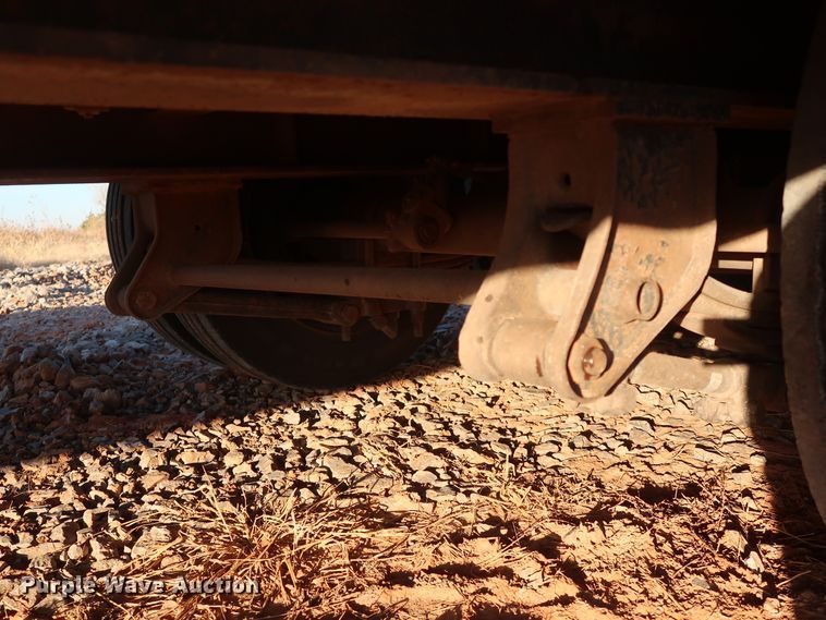 image for item GD9885 2007 Pitts LB52-38CS drop deck equipment trailer