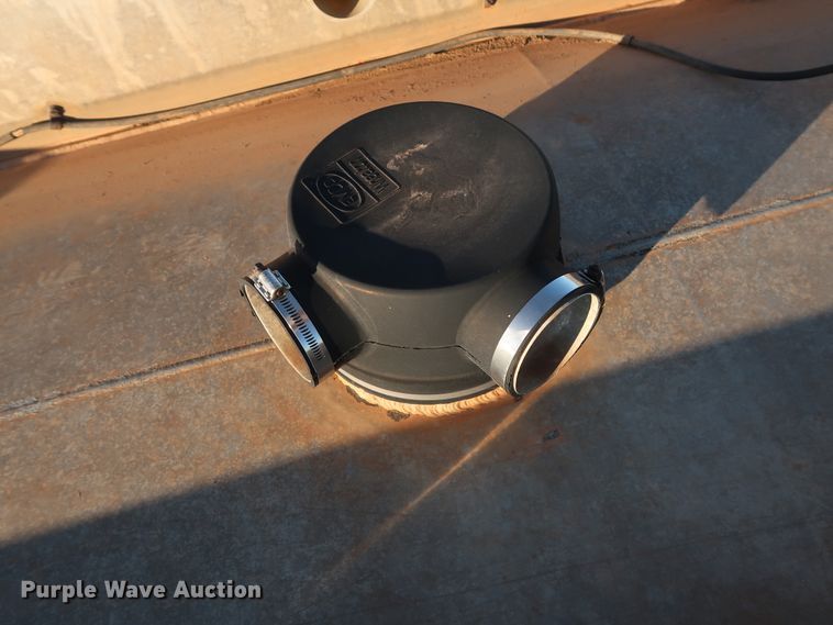 image for item GD9886 1969 Gorbett Bros. 527201 14983 tank trailer