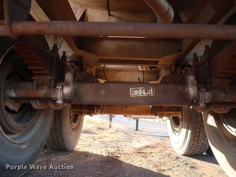 image for item GD9886 1969 Gorbett Bros. 527201 14983 tank trailer