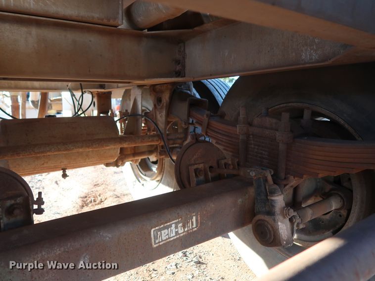 image for item GD9886 1969 Gorbett Bros. 527201 14983 tank trailer