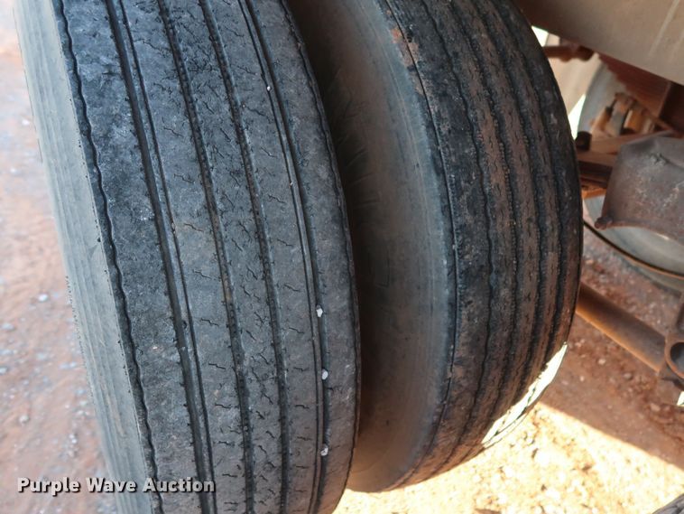 image for item GD9886 1969 Gorbett Bros. 527201 14983 tank trailer