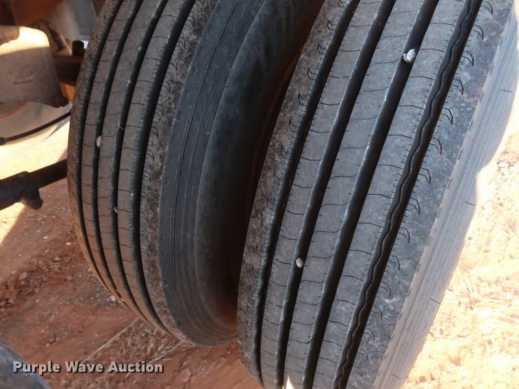 image for item GD9886 1969 Gorbett Bros. 527201 14983 tank trailer