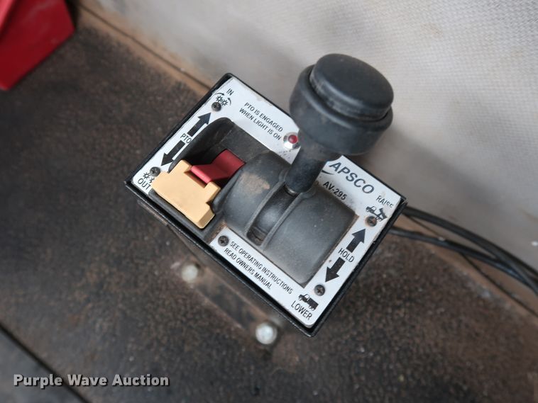 image for item GD9907 2005 Mack CHN613 semi truck