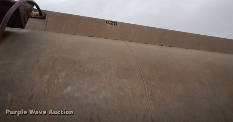 image for item GE9500 1961 Moser tank trailer