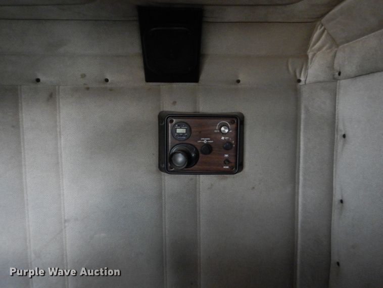 image for item GE9504 1999 Freightliner FLD120 semi truck