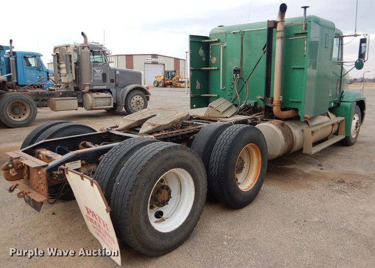 image for item GE9508 1999 Freightliner FLD120 semi truck