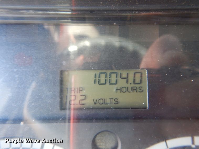 image for item GF9001 2009 Freightliner Business Class M2 semi truck