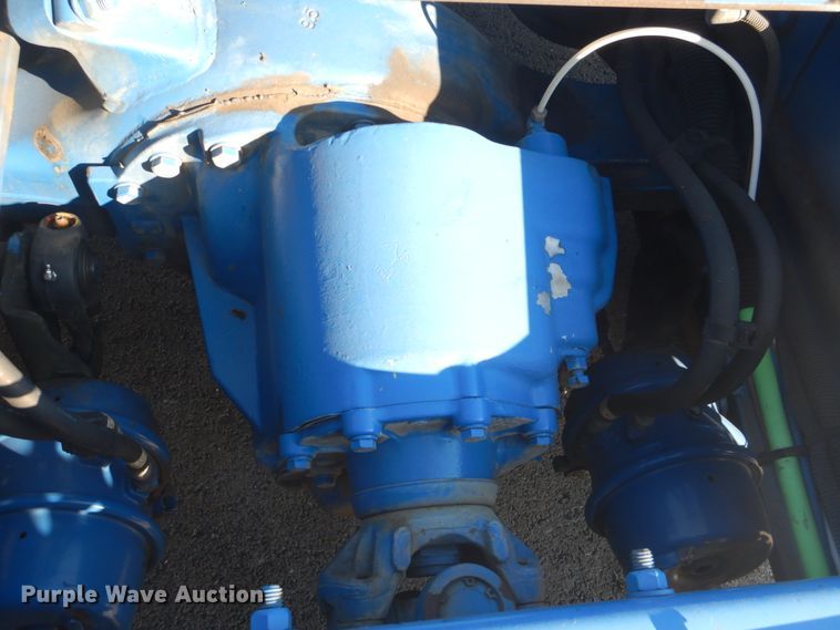 image for item GF9001 2009 Freightliner Business Class M2 semi truck